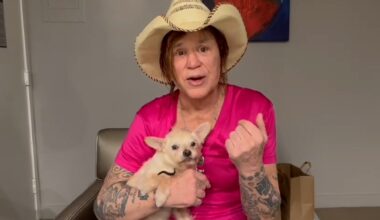 Mickey Rourke, Innsamling | Superstjernen Mickey Rourke: – Jeg er ydmyket