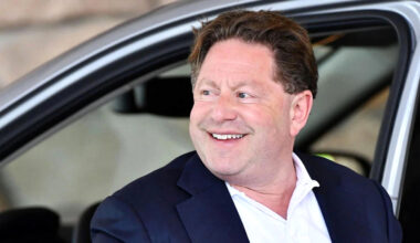 Bobby Kotick sier aksjonærene bør være takknemlige for at Activision ble solgt til Microsoft -