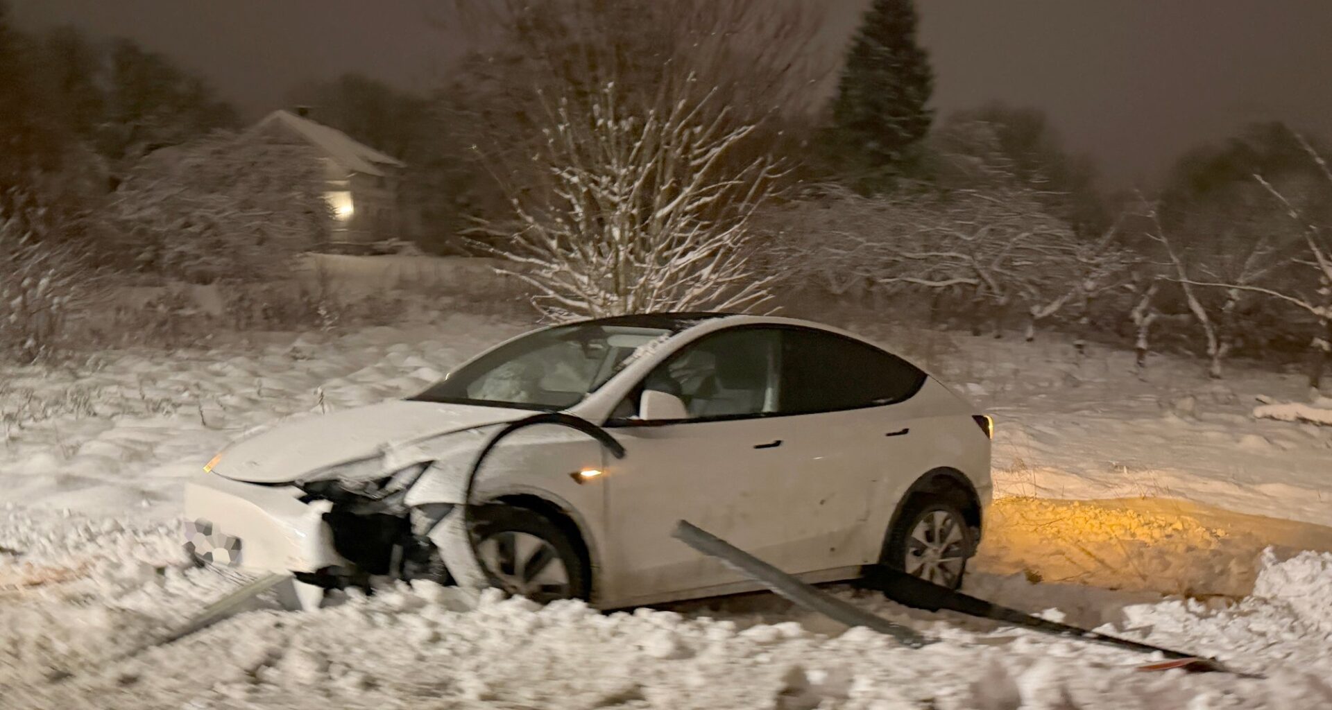 Været, Trafikk | Statens vegvesen: – Sett ned farta og hold avstand