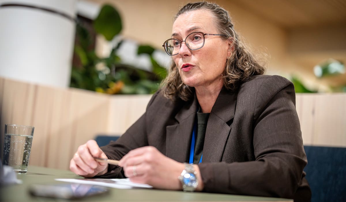 (+) Nå skal hun og åtte andre personer spør­res ut - fvn.no