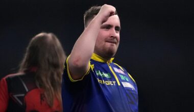 Dartfenomenet Luke Littler til VM-finale for tredje året på rad