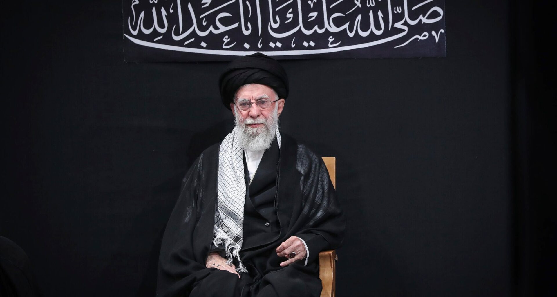 Iran, Reza Pahlavi | Irans opposisjon er dypt splittet – uklart hvem som kan erstatte prestestyret i landet