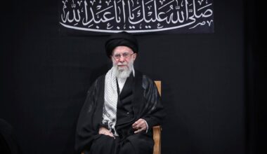 Iran, Reza Pahlavi | Irans opposisjon er dypt splittet – uklart hvem som kan erstatte prestestyret i landet