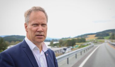 Trafikk, Ulykker | 111 døde på norske veier i fjor – samferdselsministeren er bekymret - Tønsbergs Blad