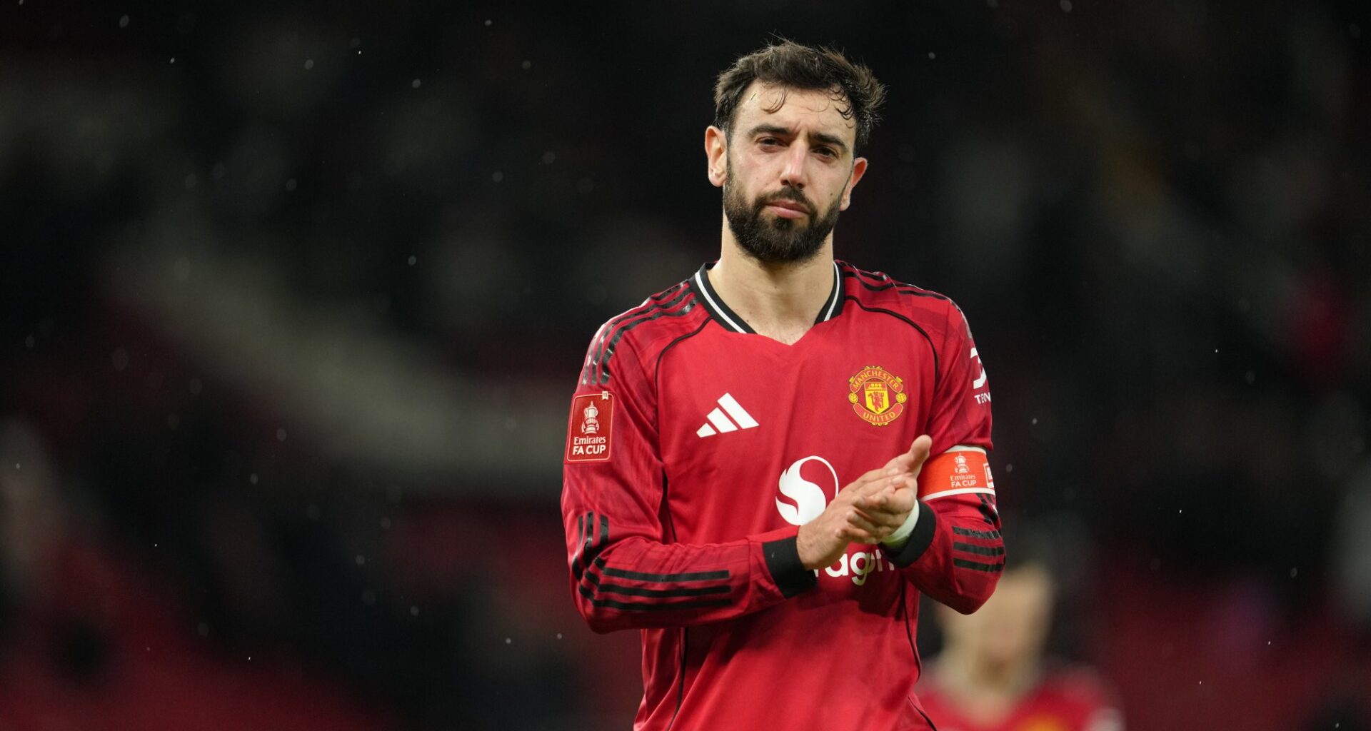 Bruno Fernandes, Manchester United | United-kapteinens X-konto hacket