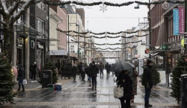 (+) Advarer om glatte veier. Så blir det mye regn. - fvn.no