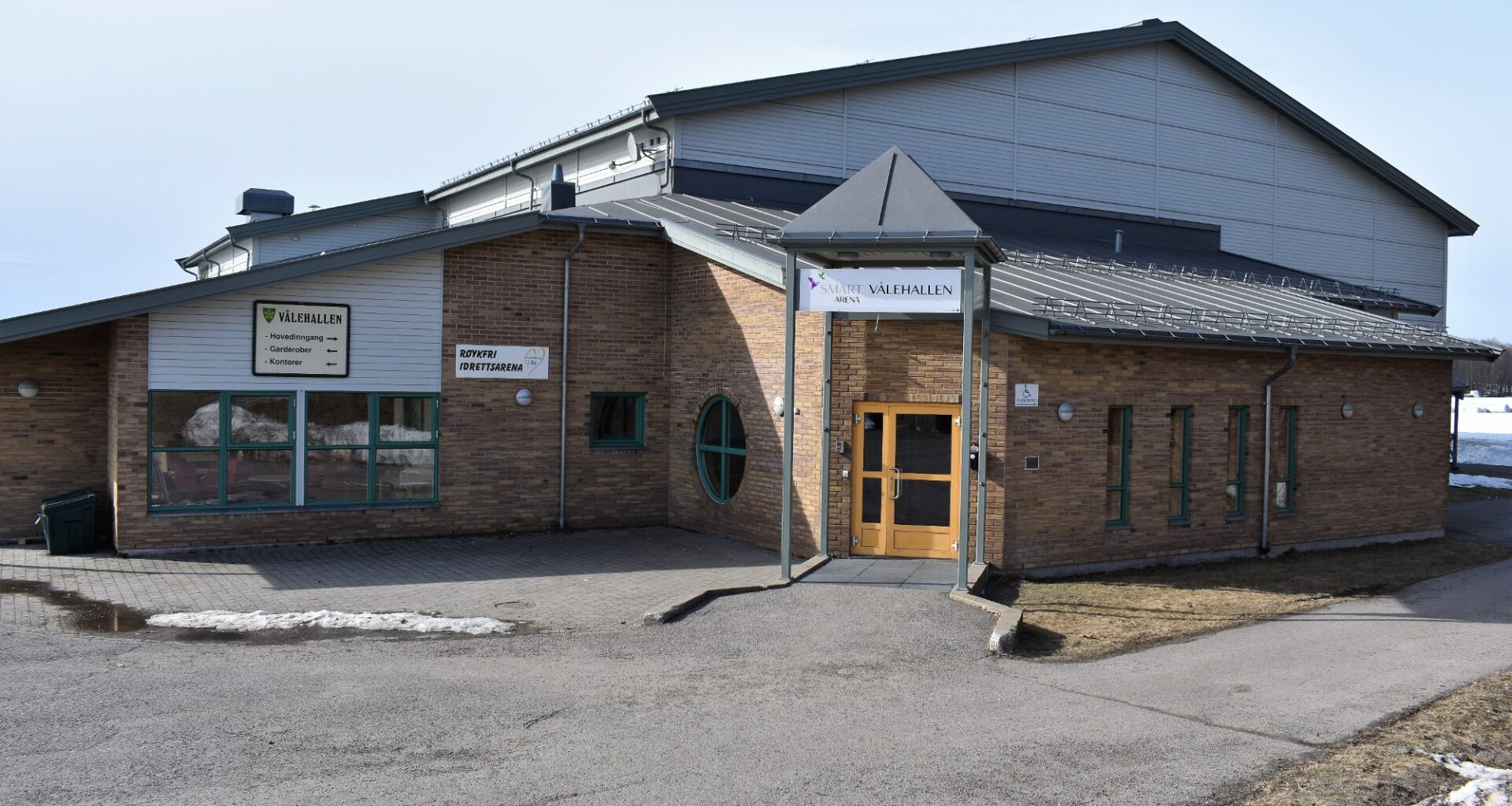 Vålehallen, Tønsberg | Idrettshall stengt etter vannlekkasje