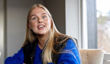 (+) Kritiseres for hvordan partiet tildelte million­beløp til henne og moren - fvn.no