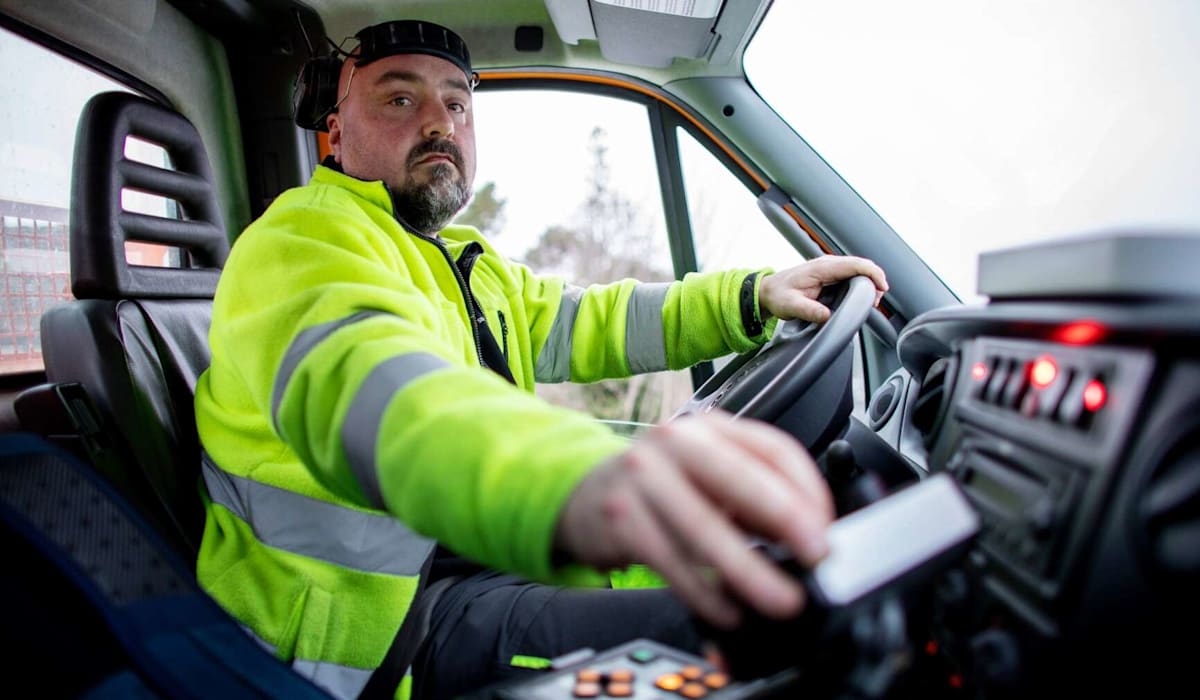 Spegel­glatte vegar: – La bilen stå - sunnhordland.no