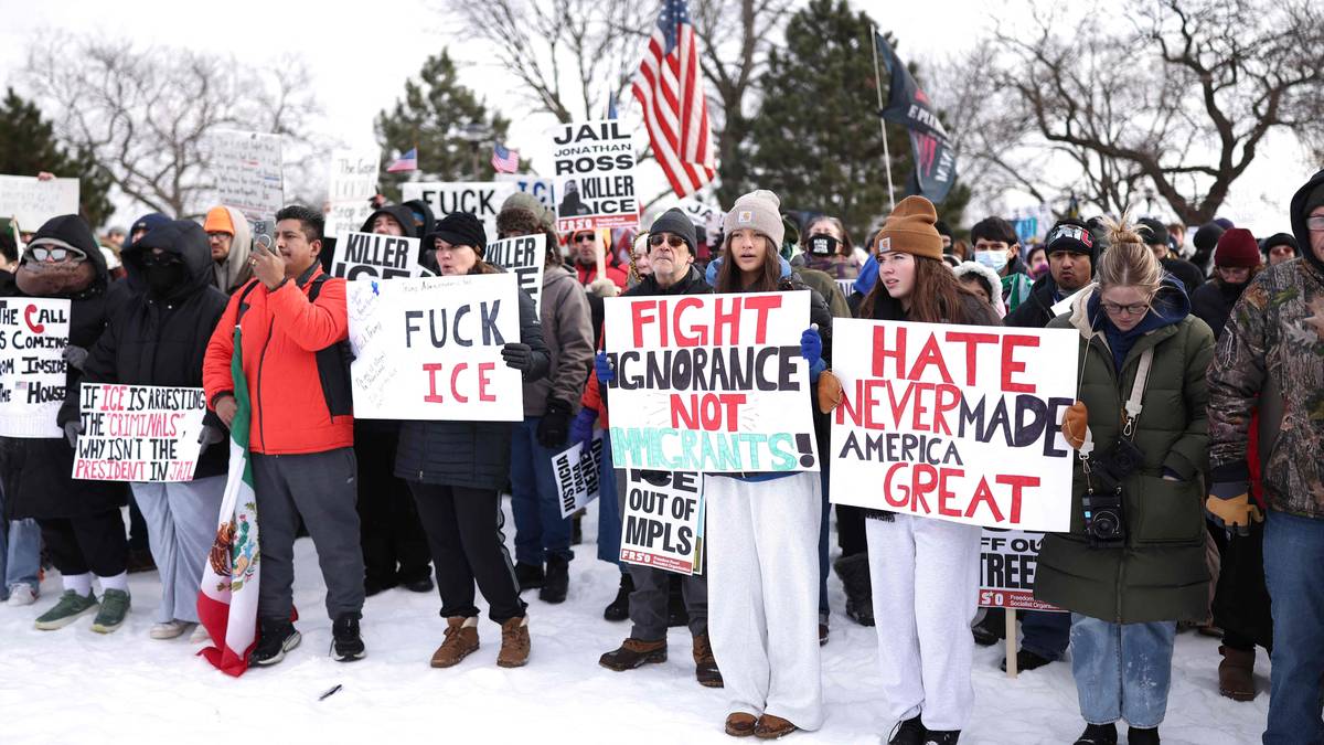Demonstrerer mot ICE over hele USA – NRK Urix – Utenriksnyheter og -dokumentarer