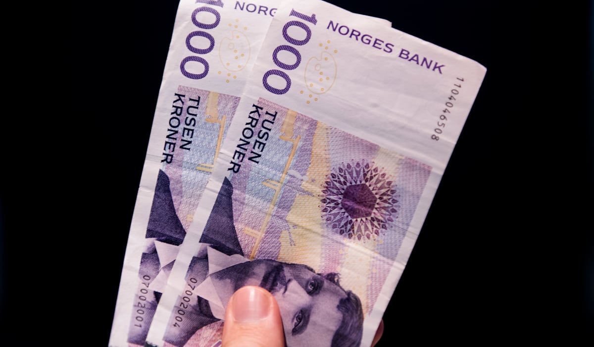 Stoltenberg vil fjerne tusenlappen: – Et tiltak for å bekjempe økonomisk kriminalitet