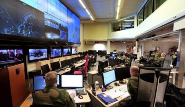 Nyheter, Forsvaret | Sendte to offiserer fra FOH i Bodø til Grønland