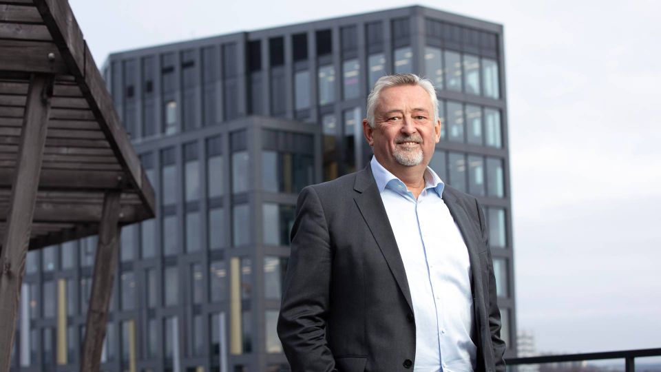 Stor appetitt for KI‑drevne enheter, men minneskvis truer - TechWatch