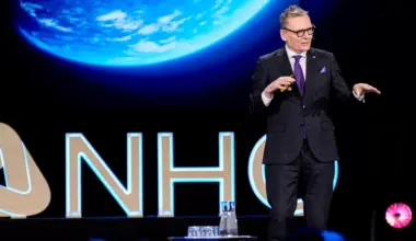 Nobelprisvinner i økonomi: – Velstående samfunn har høye skatter og en stor stat