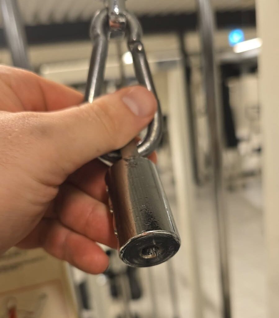 Håkon gikk i bakken etter at kabel røk på Sporty Farmand: – Jeg ble forfjamset - Tønsbergs Blad