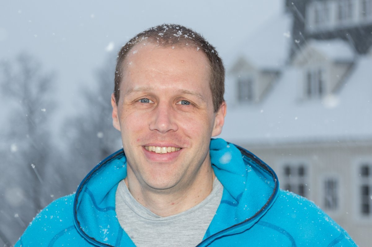 Vær, Porsgrunn | Varslet opp til en halv meter snø i morgen – dette sier han nå