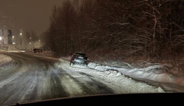 Advarer om glatte veier - Romerikes Blad