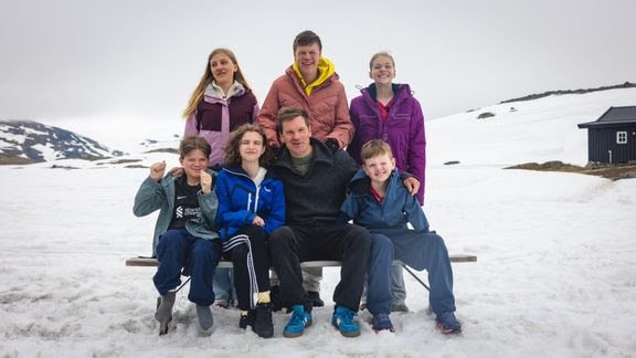 Team Pølsa, NRK | Eleah (13) med i Team Pølsa