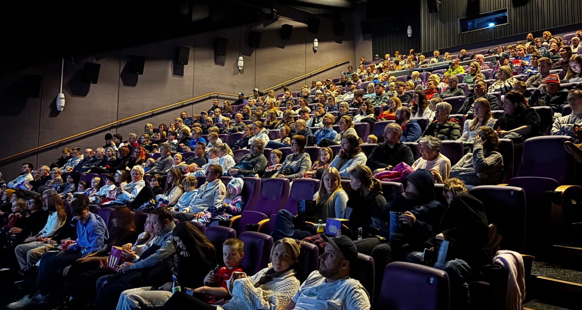 «Alle» ville på kino i romjola: – Det tok heilt av! - Hordaland