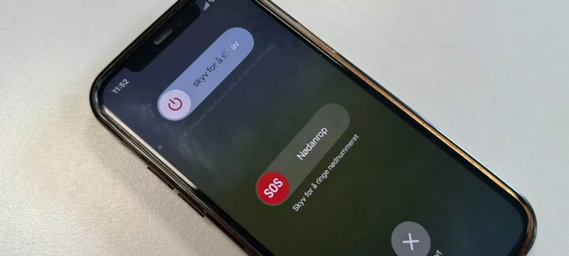 Advarer alle mobileiere