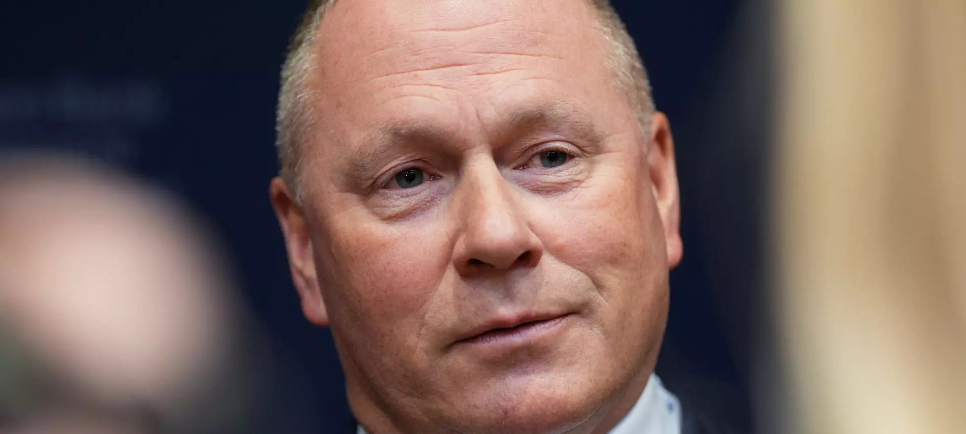 Advarer: - Ikke bare å selge