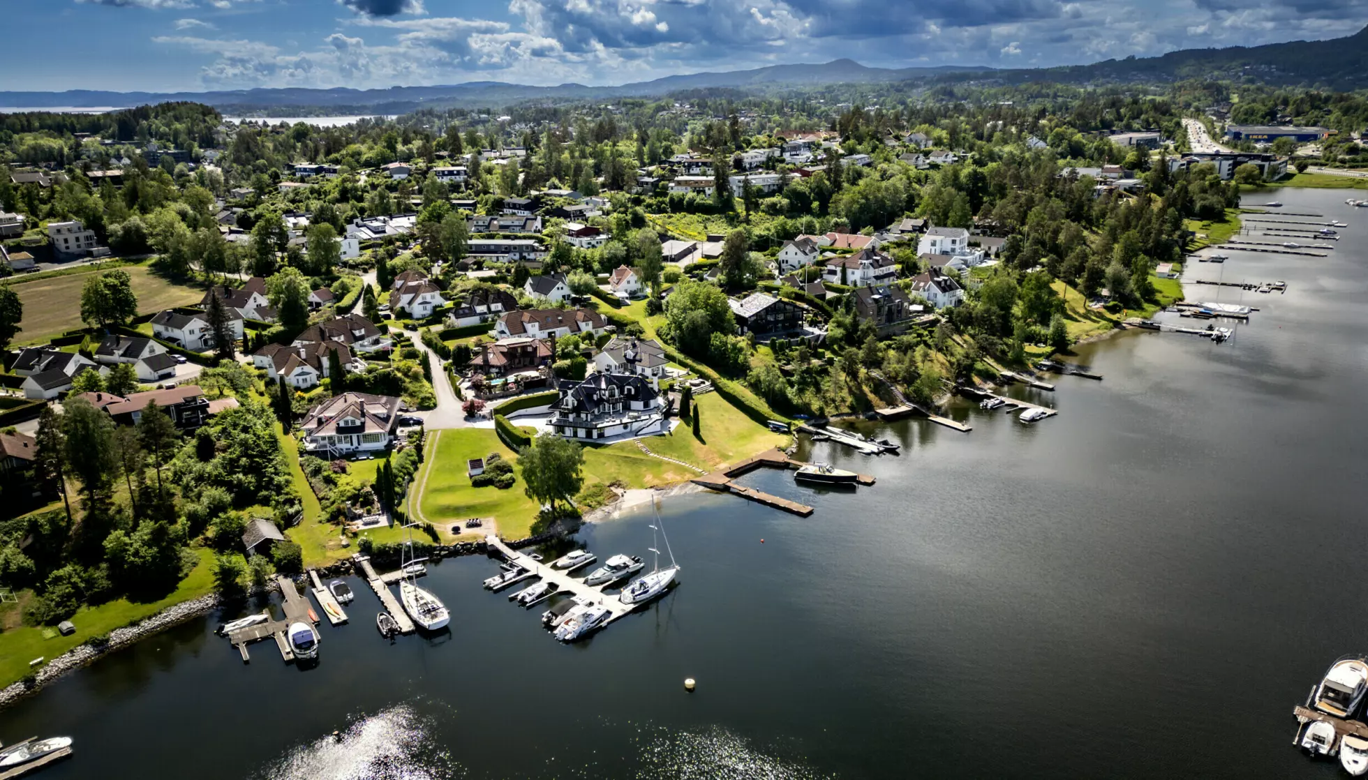 RIKING-KOMMUNE: På Nesøya i Asker bor flere av Norges rikeste mennesker. Foto: Bjørn Langsem / Dagbladet