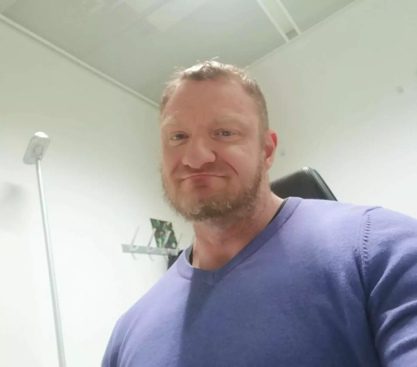 KOMPETANSE: Kenneth Ekholm har spisskompetanse på hva misbruk av potensmidler og anabole steroider kan gjøre med kroppen. Foto: Privat