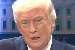 Trump: Varsler ny global toll
