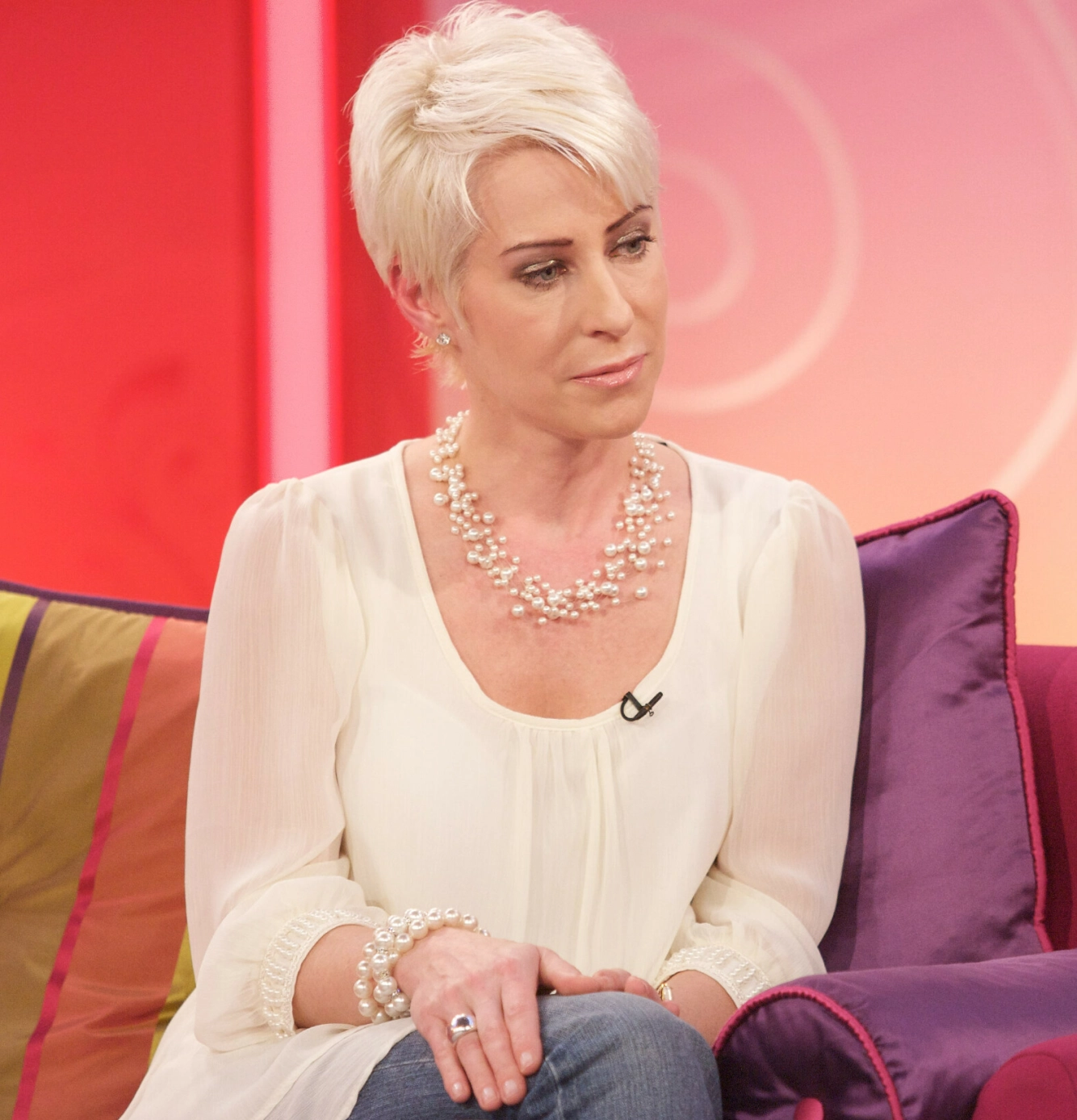 STÅR FREM: Sarah Symonds har flere ganger snakket ut om det hun mener er en velkjent affære mellom henne og Ramsay. Her er hun avbildet under en deltakelse i talkshowet «Lorraine Live» i London i 2012.