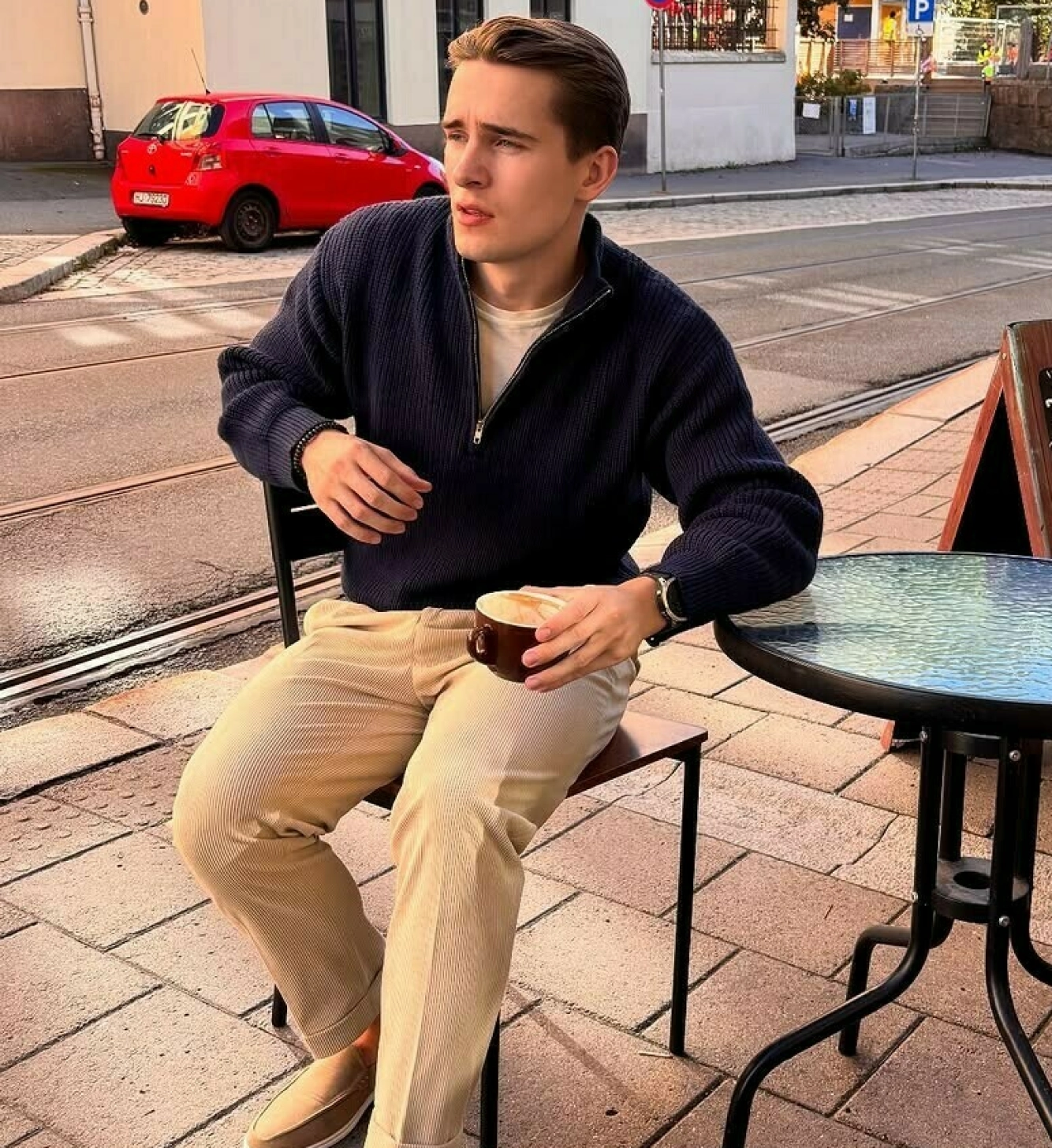 TIKTOK-PROFIL: Emil Alexander Nilsen har over 30 000 følgere på TikTok og er kjent for å legge ut humoristiske videoer. Foto: @emilalexs/Instagram