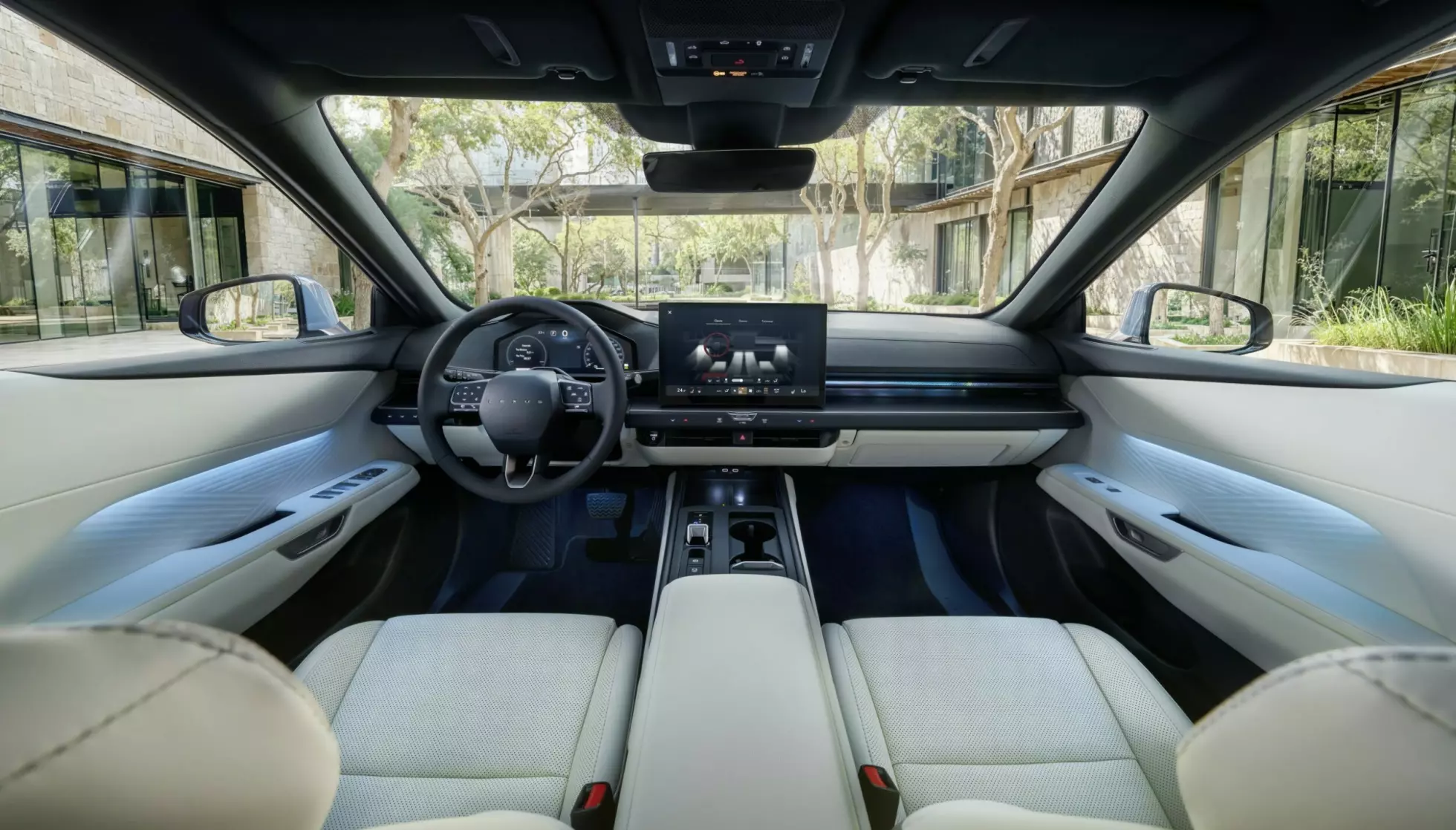 Lexus ES blir elektrisk: Her er norske priser og rekkevidde