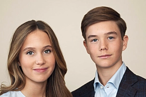 Deler nye bilder
