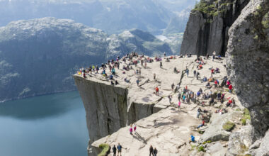 Preikestolen i fare