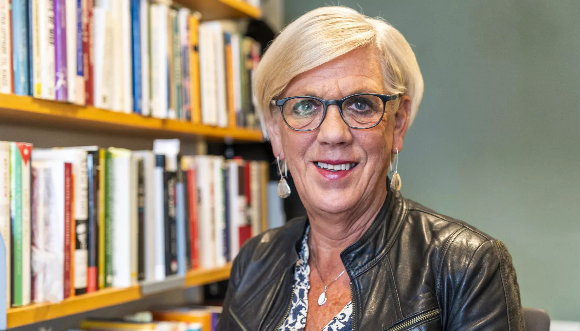 KRITISK: Professor i historie Hilde Henriksen Waage har i årevis etterlyst de forsvunne dokumentene fra Oslo-prosessen. Foto: Håkon Mosvold Larsen / NTB