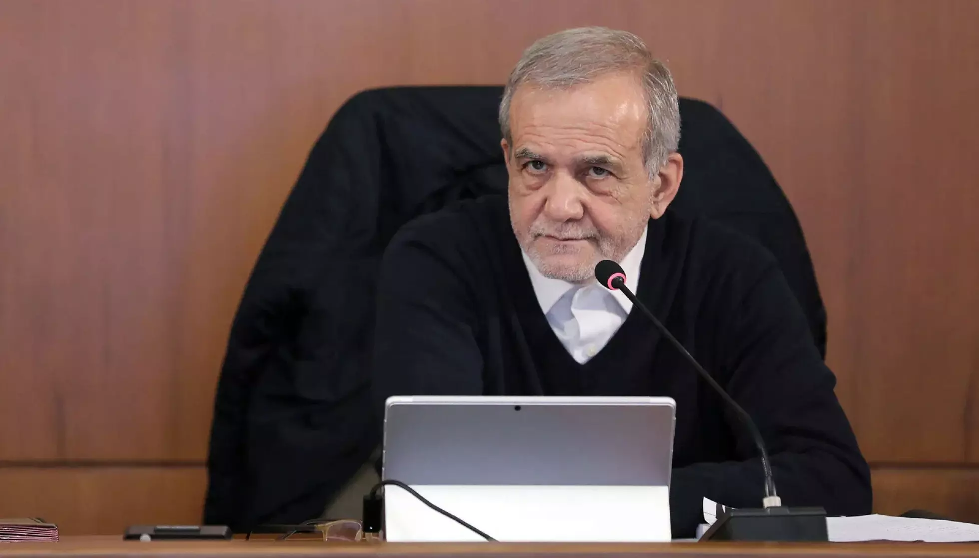 HAR VARSLET HEVN: President i Iran, Masoud Pezeshkian. Foto: NTB
