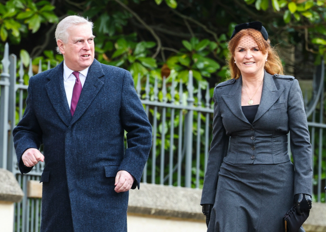I HARDT VÆR: Andrew Mountbatten-Windsor og Sarah Ferguson er i hardt vær om dagen. Foto: Chris Jackson-Getty/ POOL / Splash News / NTB