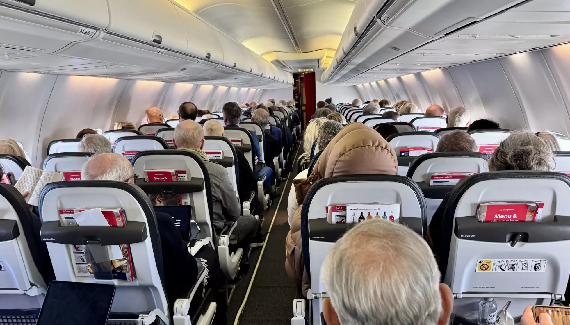 STABILT HØYT NIVÅ: Flybillettprisene vil stupe de neste årene, blant annet på grunn av flymangel og svakere konkurranse. Foto: Odd Roar Lange