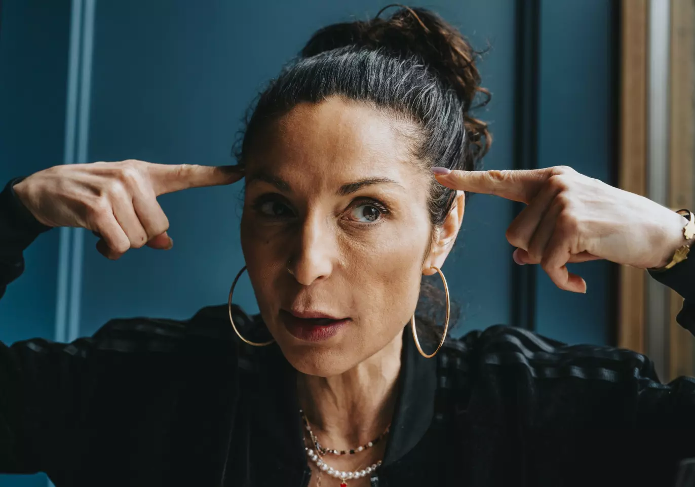 IRANSK SJEL: - Jeg kjenner at jeg blir påvirket av det som skjer i Iran nå, selv om jeg først og fremst føler meg norsk, sier Lisa Tønne. Foto: John T. Pedersen / Dagbladet