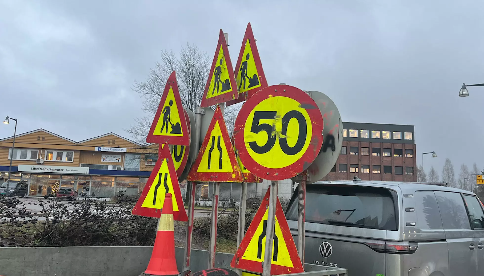 VIL BRUKE PISKEN: Miljødirektoratet i Norge la nylig fram en rapport med forslag til kutt i CO2-utslipp, blant annet ved redusert biltrafikk. En belønningsordning som den i Malta er ikke vurdert. Derimot en rekke inngripende forslag som kutt i fartsgrenser på de fleste veier og tiltak som gir dårligere framkommelighet for bilene. Foto: Rune Korsvoll