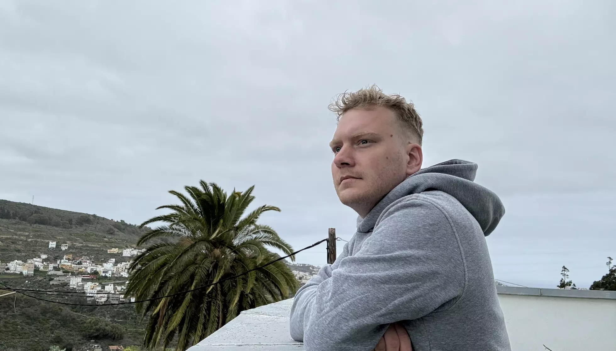 RASER MOT UFORNUFT: Mange nordmenn trosser alle advarsler, sier Leo Lunde. Foto: Privat
