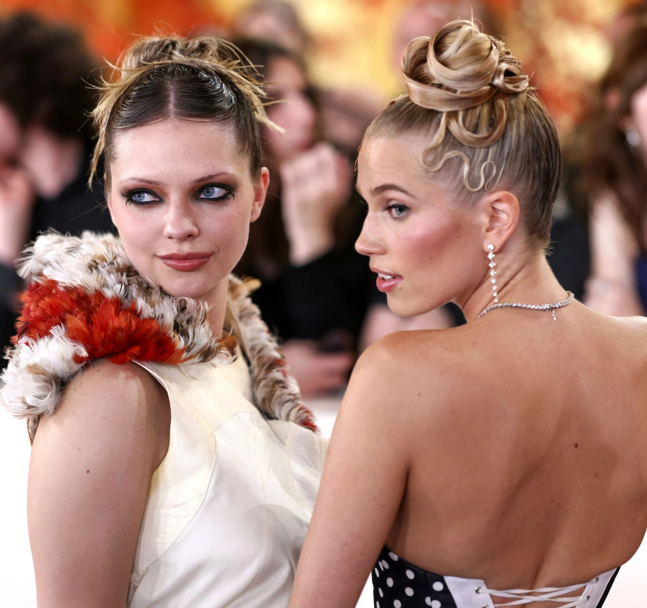 DRAMATISK:
Den norske filmen
«Den onde stesøsteren» var
nominert til Oscar
for beste sminke og
hår. Og skuespillerne Lea Myren
(24) og Thea Sofie
Loch Næss (29) var
strålende representanter. Foto: NTB