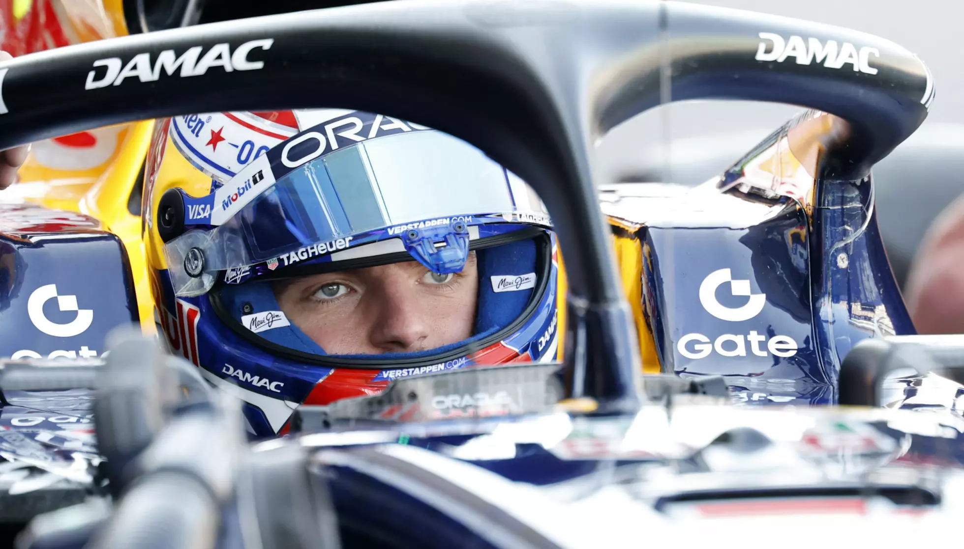 FRUSTRERENDE START: Max Verstappen har ikke hatt en god start på sesongen, og Viaplay-ekspert Stein Pettersen mener at det - etter en lengre Formel 1-pause - fremdeles ikke ser bra ut. Foto: REUTERS/Kim Kyung-Hoon