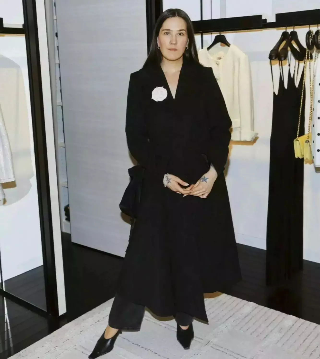 MOTEANSVARLIG: Ida Elise Eide Einarsdóttir styrer mote og skjønnhet i magasinet KK. Foto: Polina Vinogradova