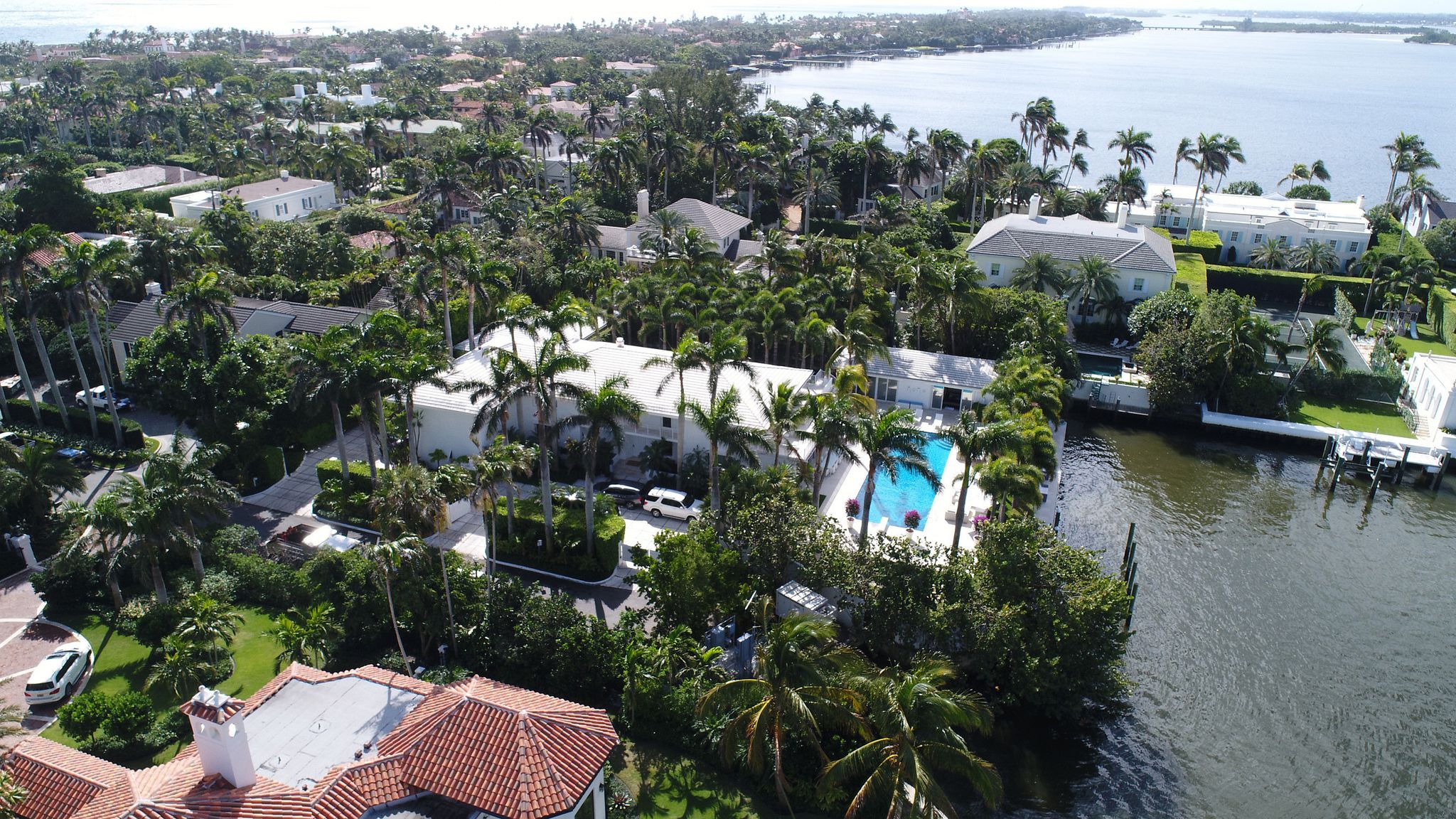 Jeffrey Epsteins herskapshus i Palm Beach i Florida er nå revet. (arkivfoto) 