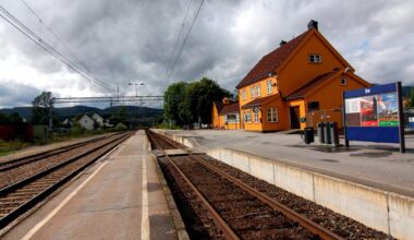 Sørlandsbanen, Telemark fylkeskommune | Telemark: Kaos på Sørlandsbanen – fylkeskommuner krever dagbøter fra Go-Ahead
