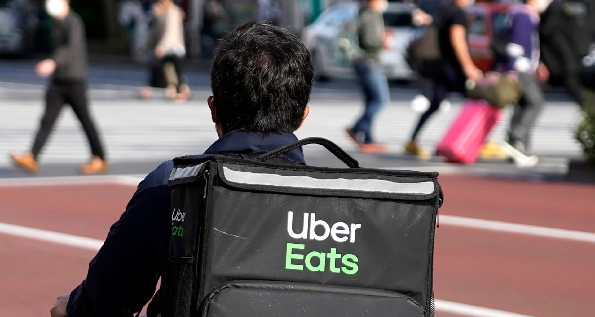 Mat, Uber eats | Financial Times: Uber Eats snur – Norge-satsing satt på vent