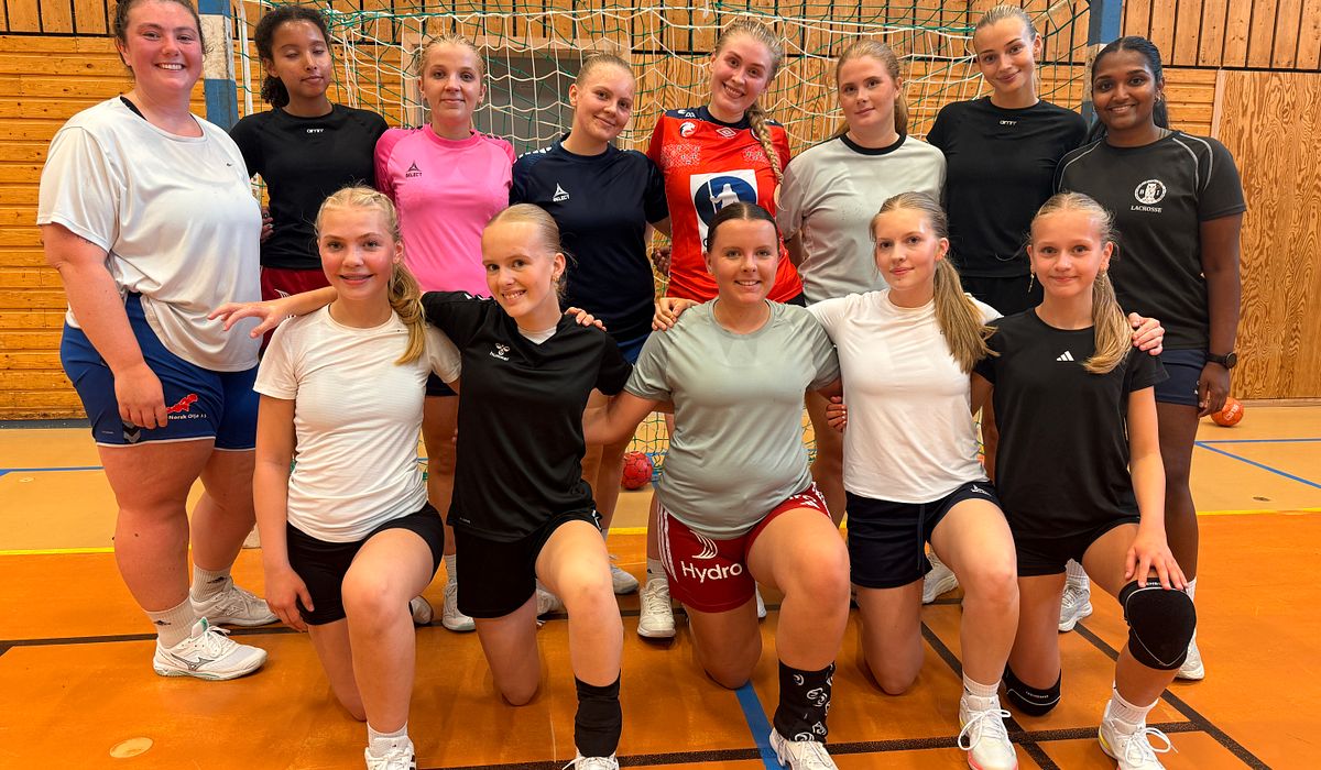 Tilbake med eget damelag: – Har du ikke spilt på 15 år? Det går helt fint