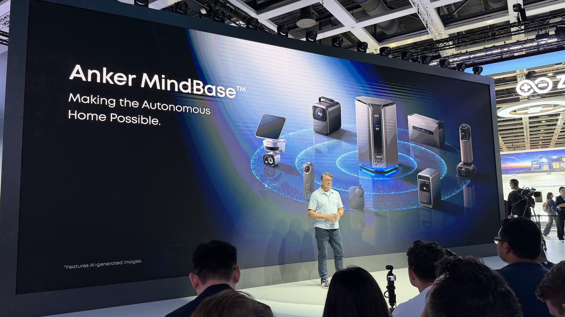 Anker MindBase