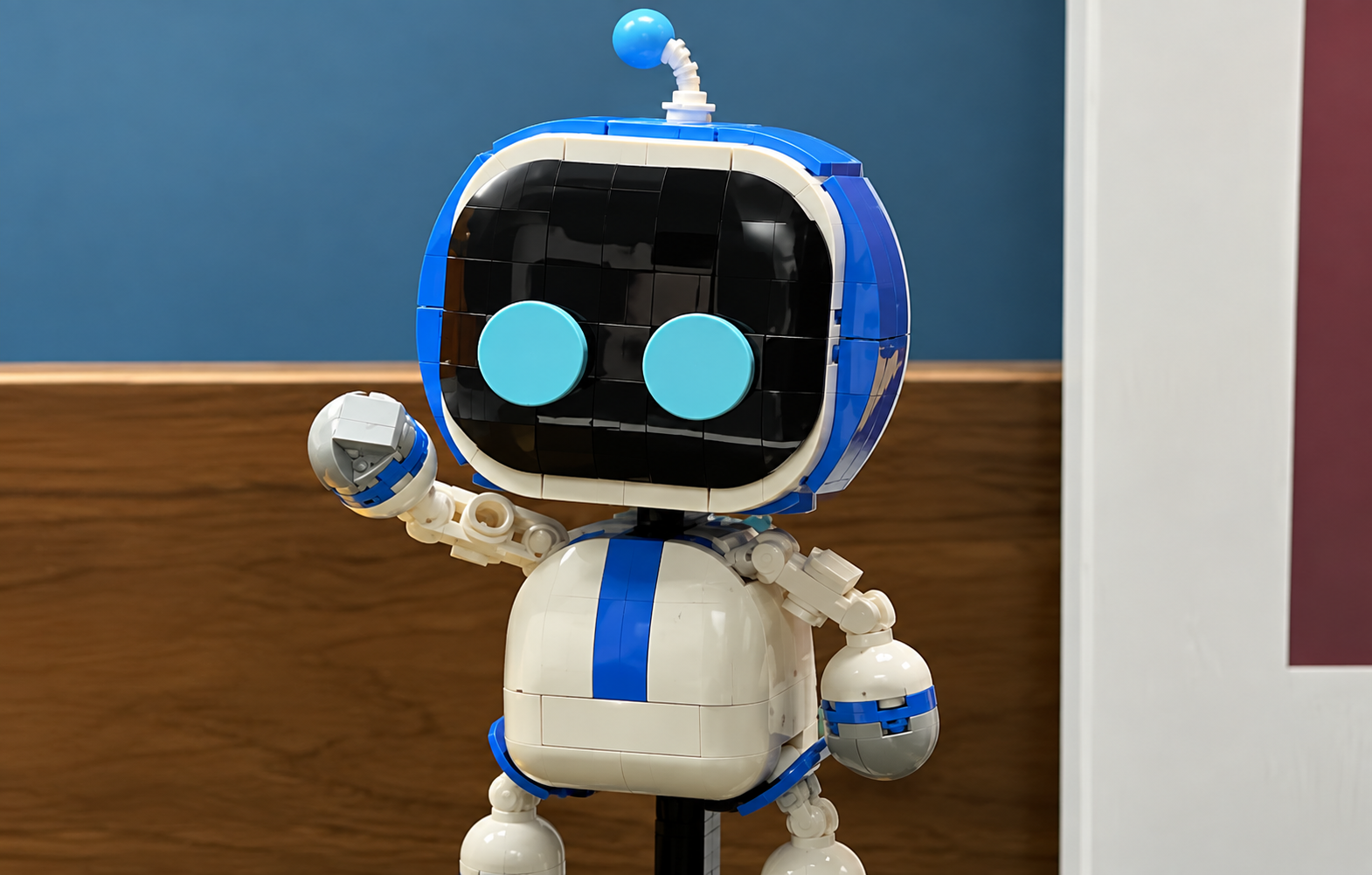 LEGO® AstroBot
