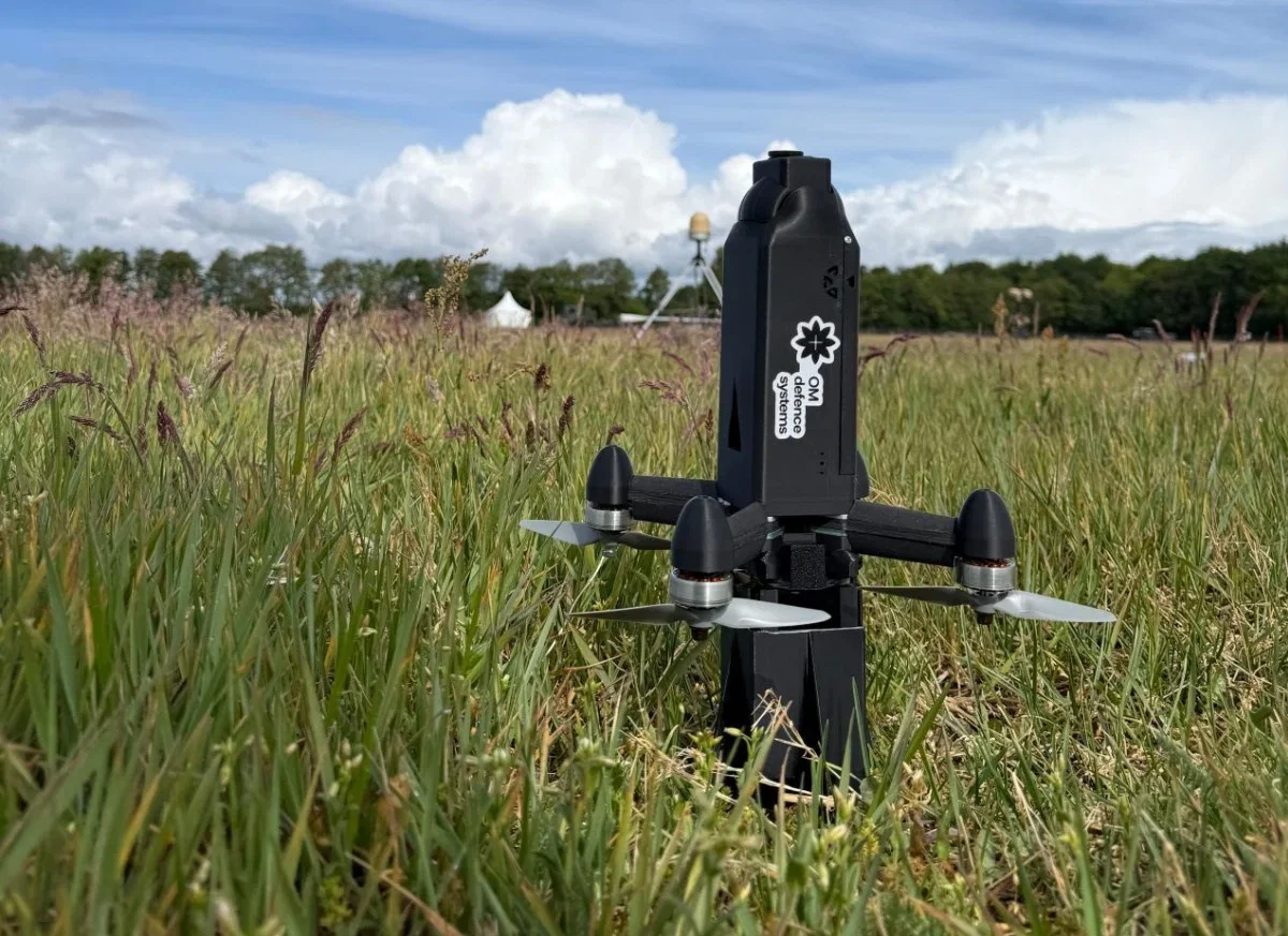 L'OTAN et les forces armées britanniques testent le système d'interception de drones X7 - Business AM